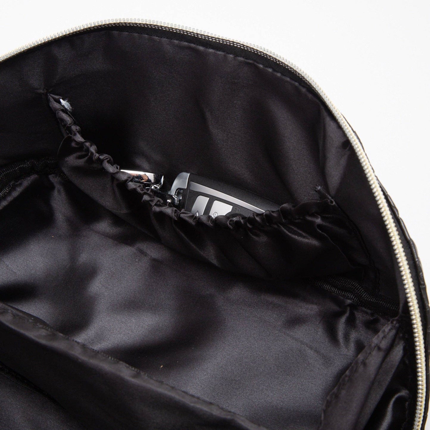 Trixie Woven Leather Makeup/Toiletry Bag Burgundy