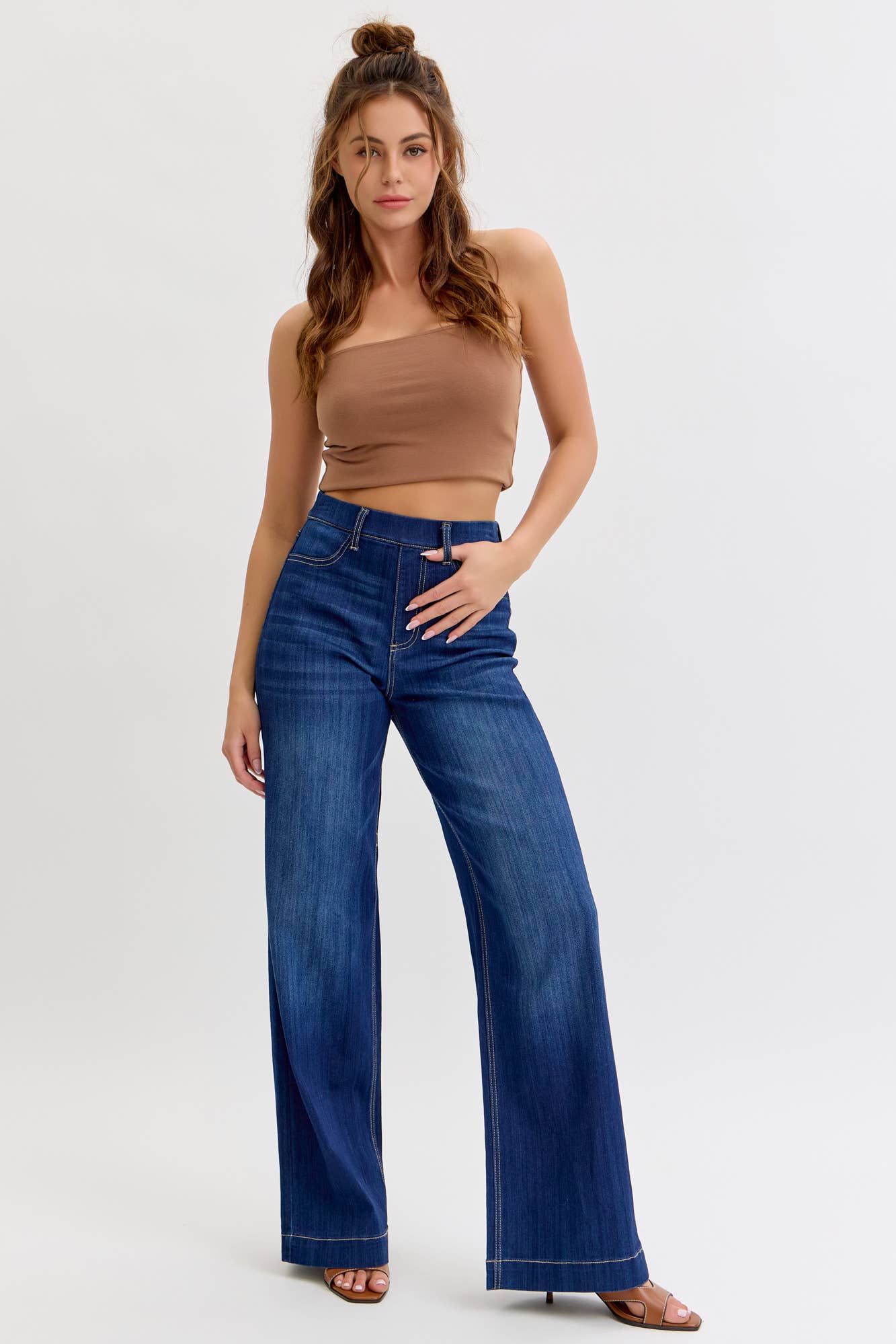 Comfort Dark High Rise Pull-On Wide Leg Jean