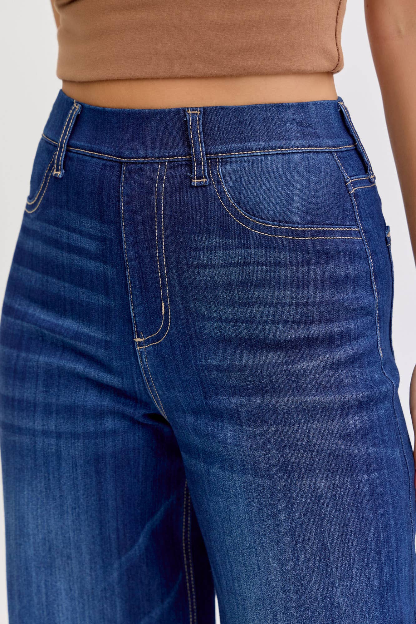 Comfort Dark High Rise Pull-On Wide Leg Jean