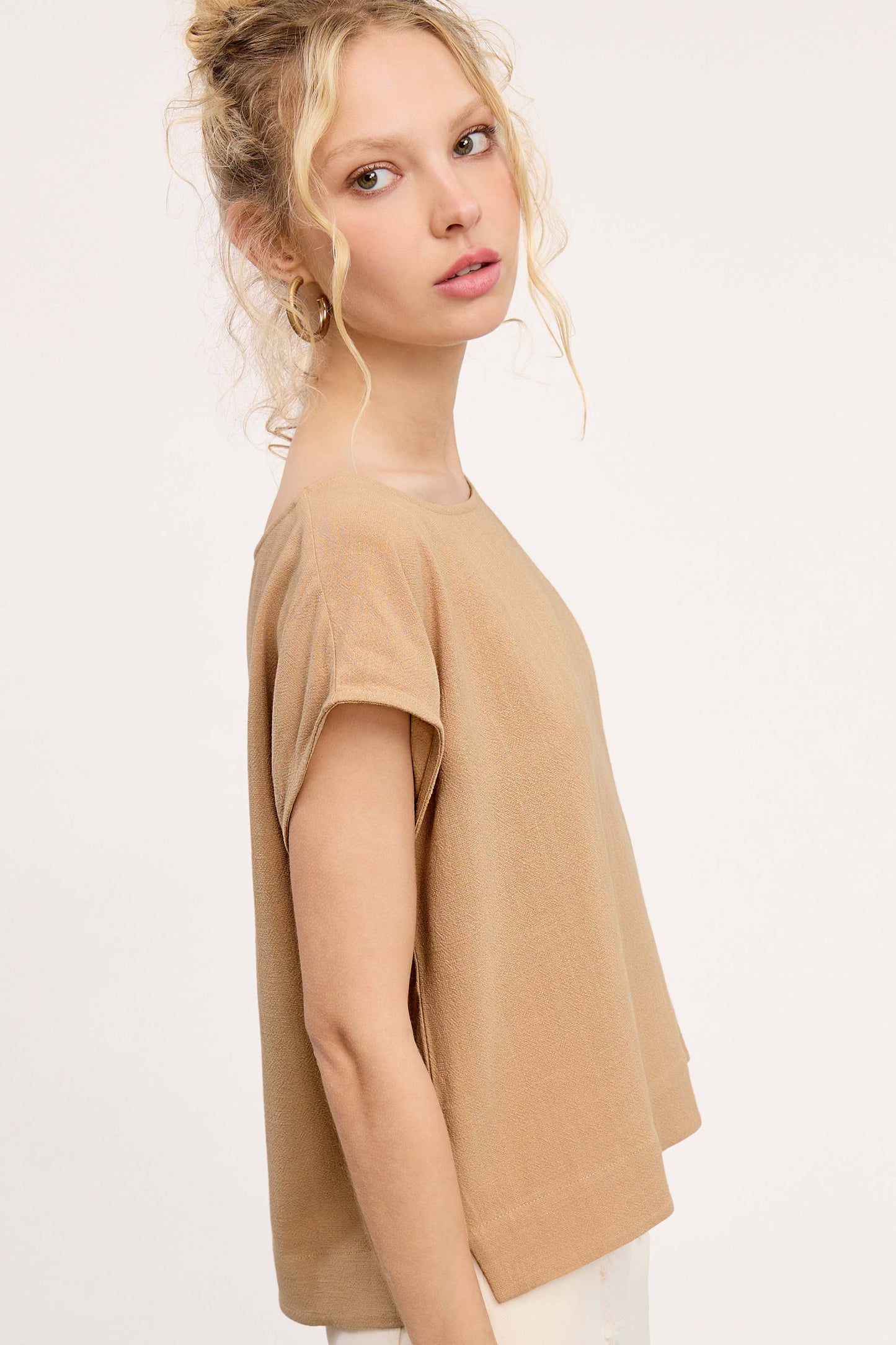 Express Yourself Top- Tan