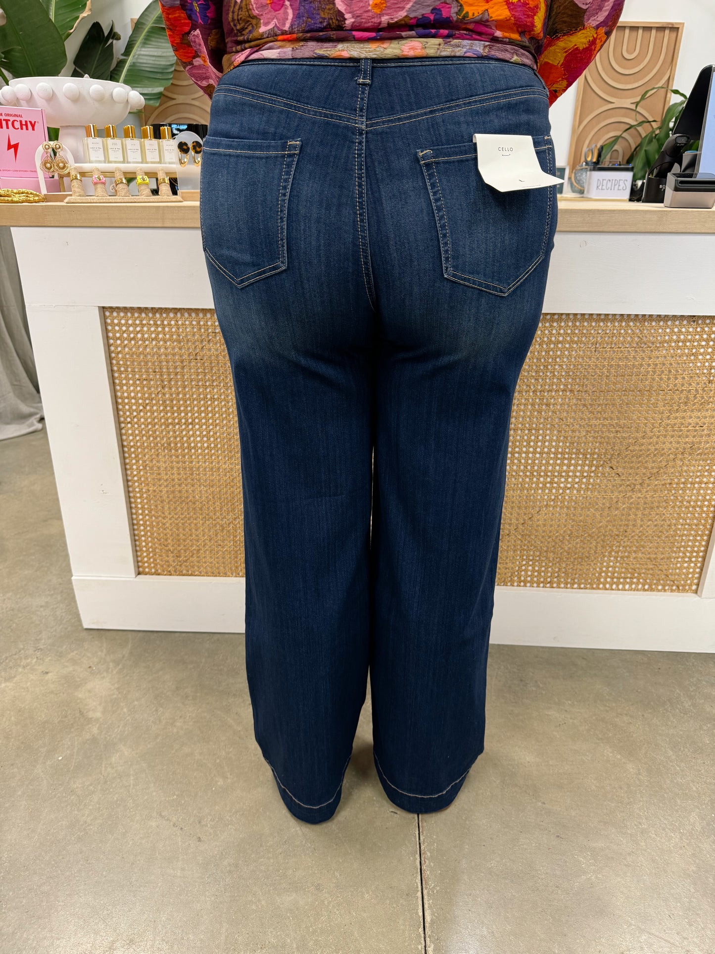 Comfort Dark High Rise Pull-On Wide Leg Jean