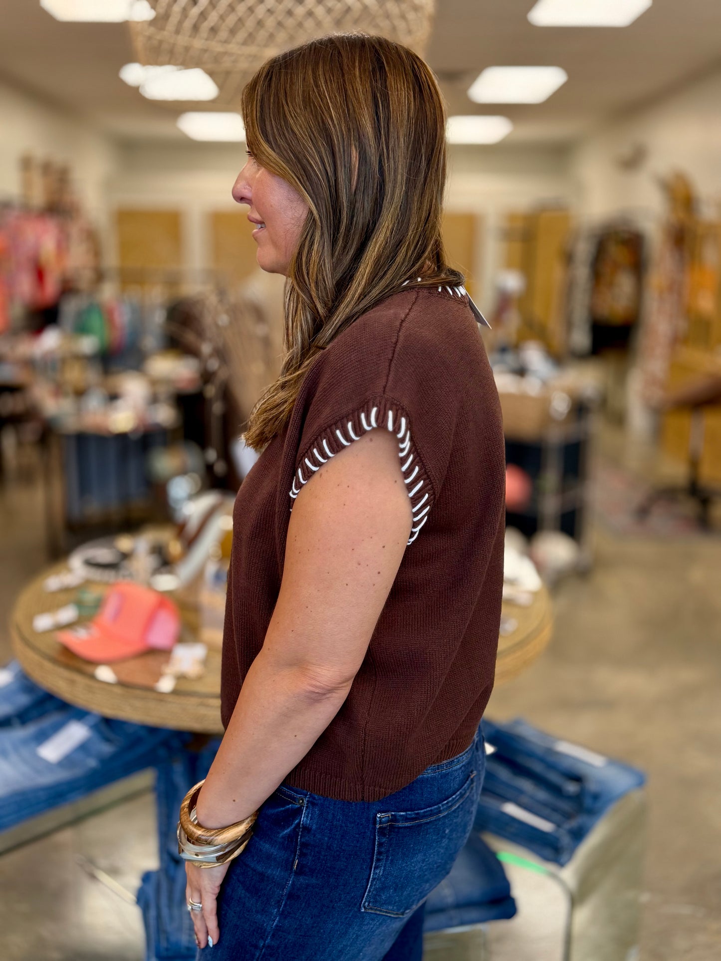 The Stitched Sweater vest Chocolate