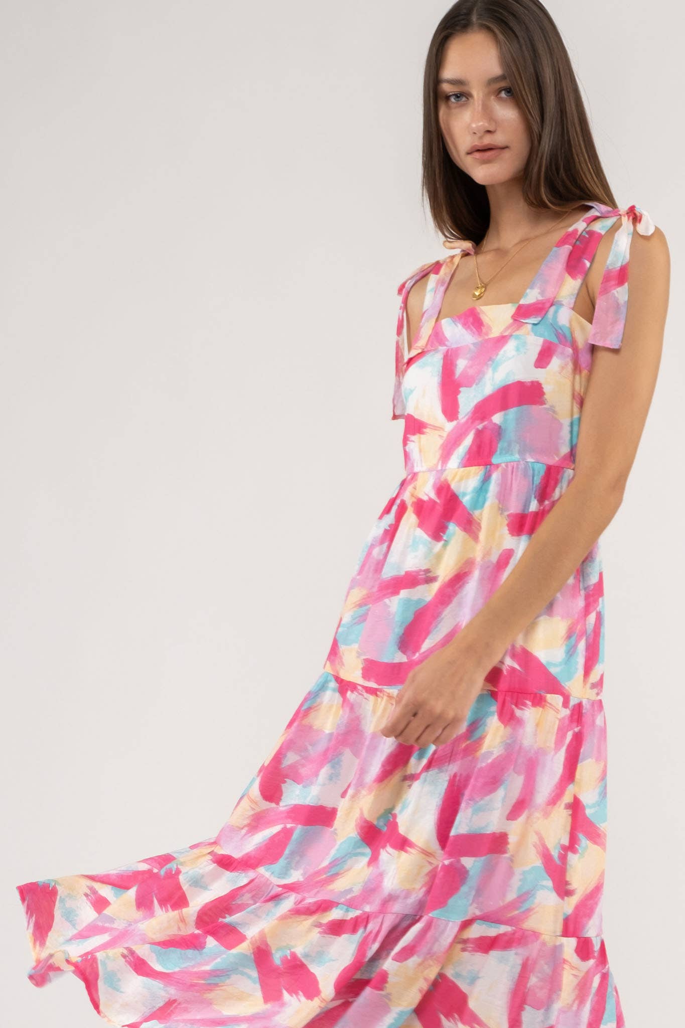 BRUSH STROKE PRINT TIERED MIDI DRESS