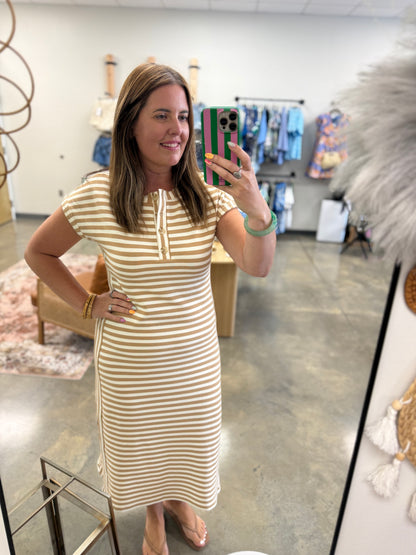 HENLEY SHORT SLEEVE KNIT MIDI DRESS KHAKI