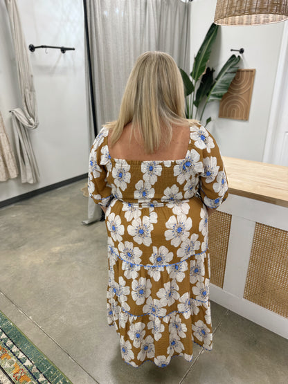 The Kelley Midi Dress Curvy