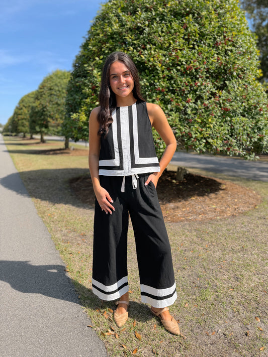 Mid Century Mod Set in Black