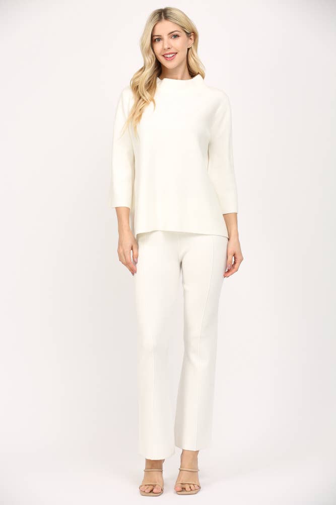 THE DEMI FLARE SWEATER PANTS