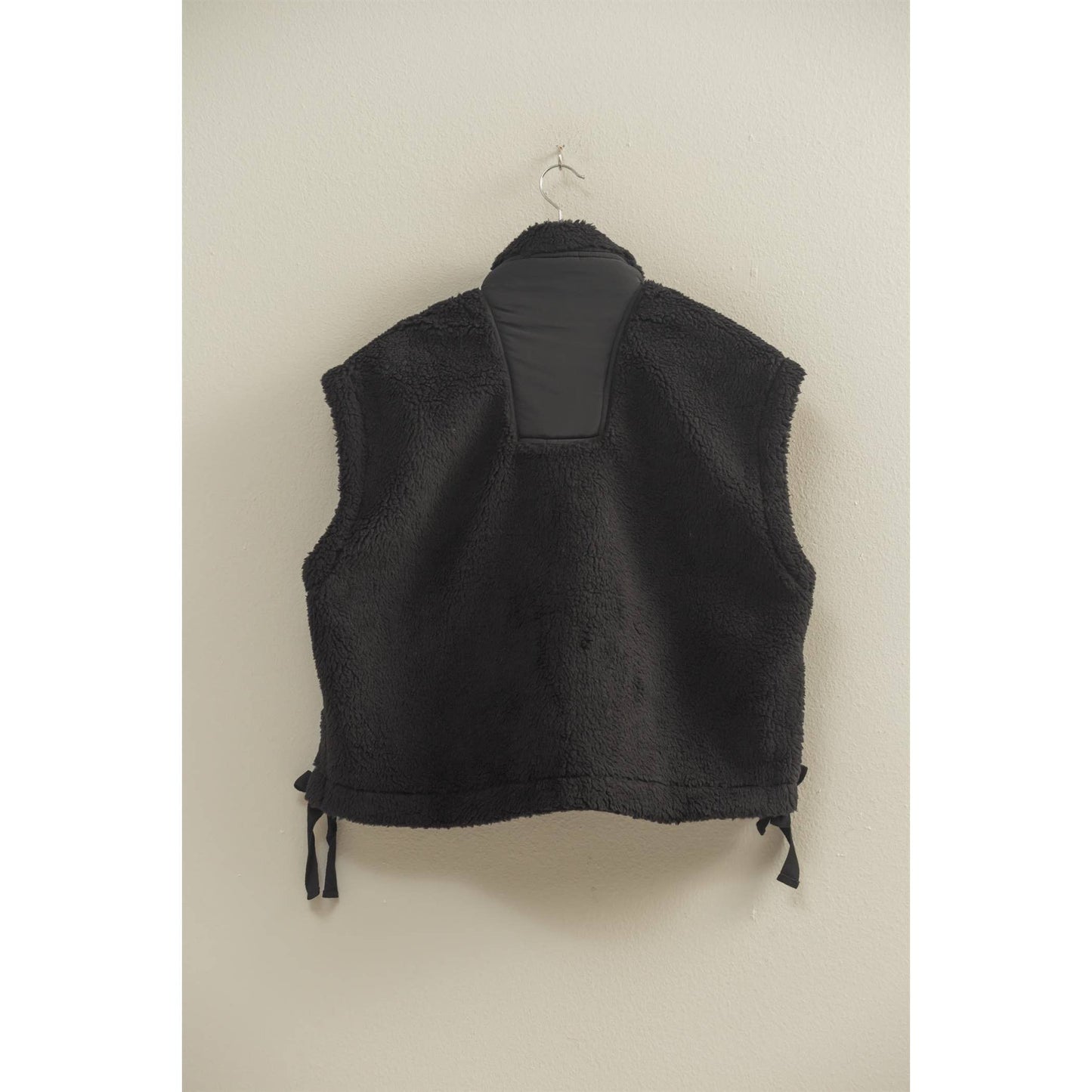The Teddy Bear Vest Black