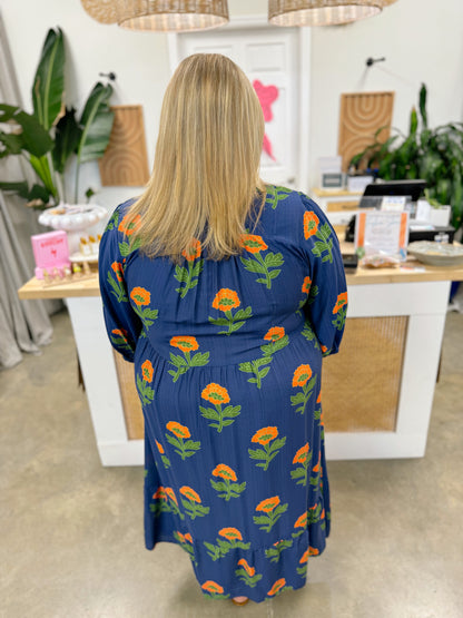 The Ainsley Midi Dress Curvy