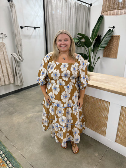 The Kelley Midi Dress Curvy