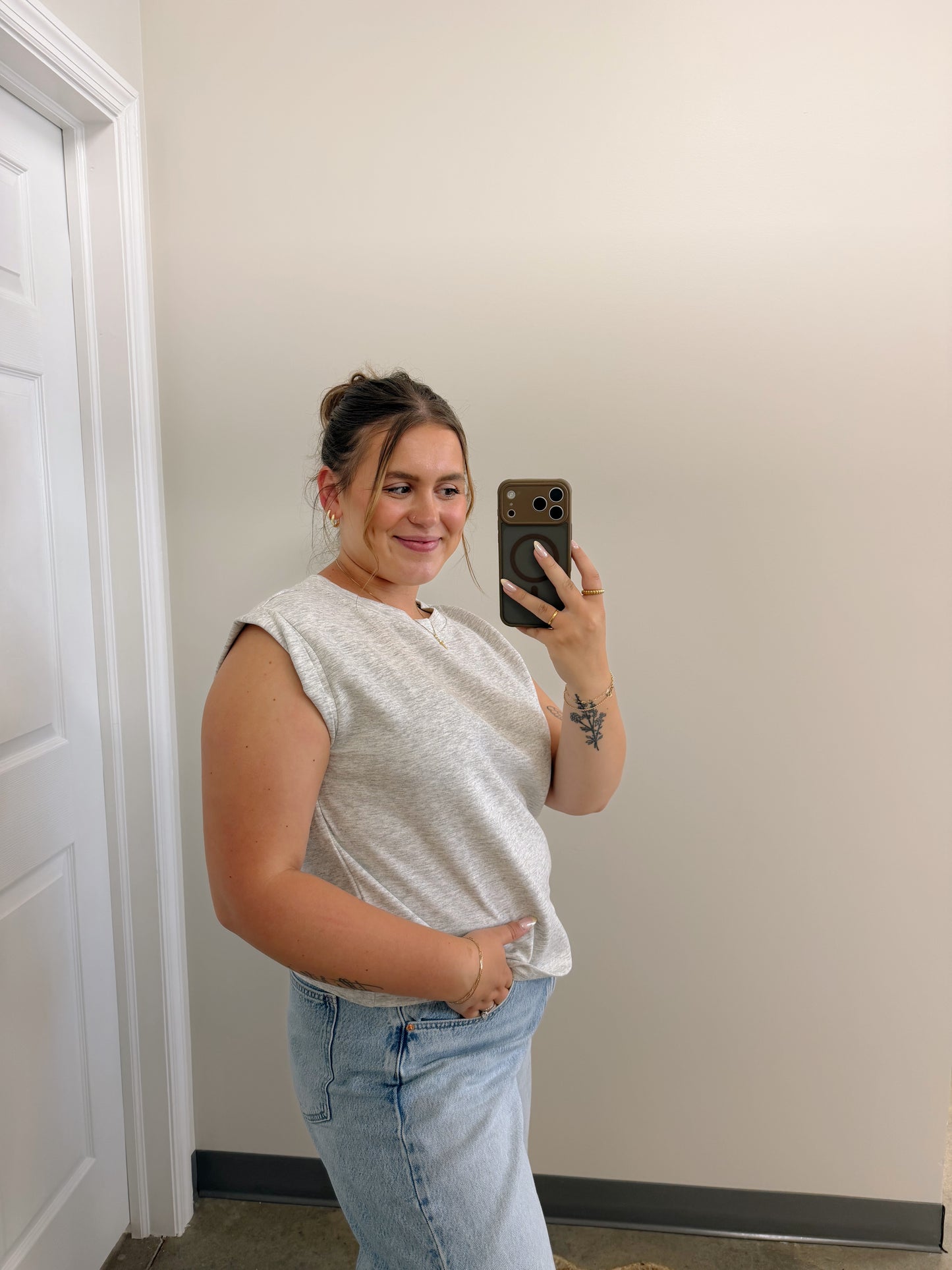 The scuba sleeveless tank