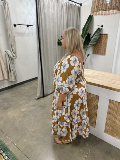 The Kelley Midi Dress Curvy