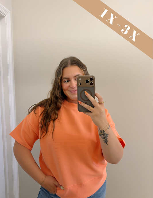 Our Fan Fav Top in Coral Curvy