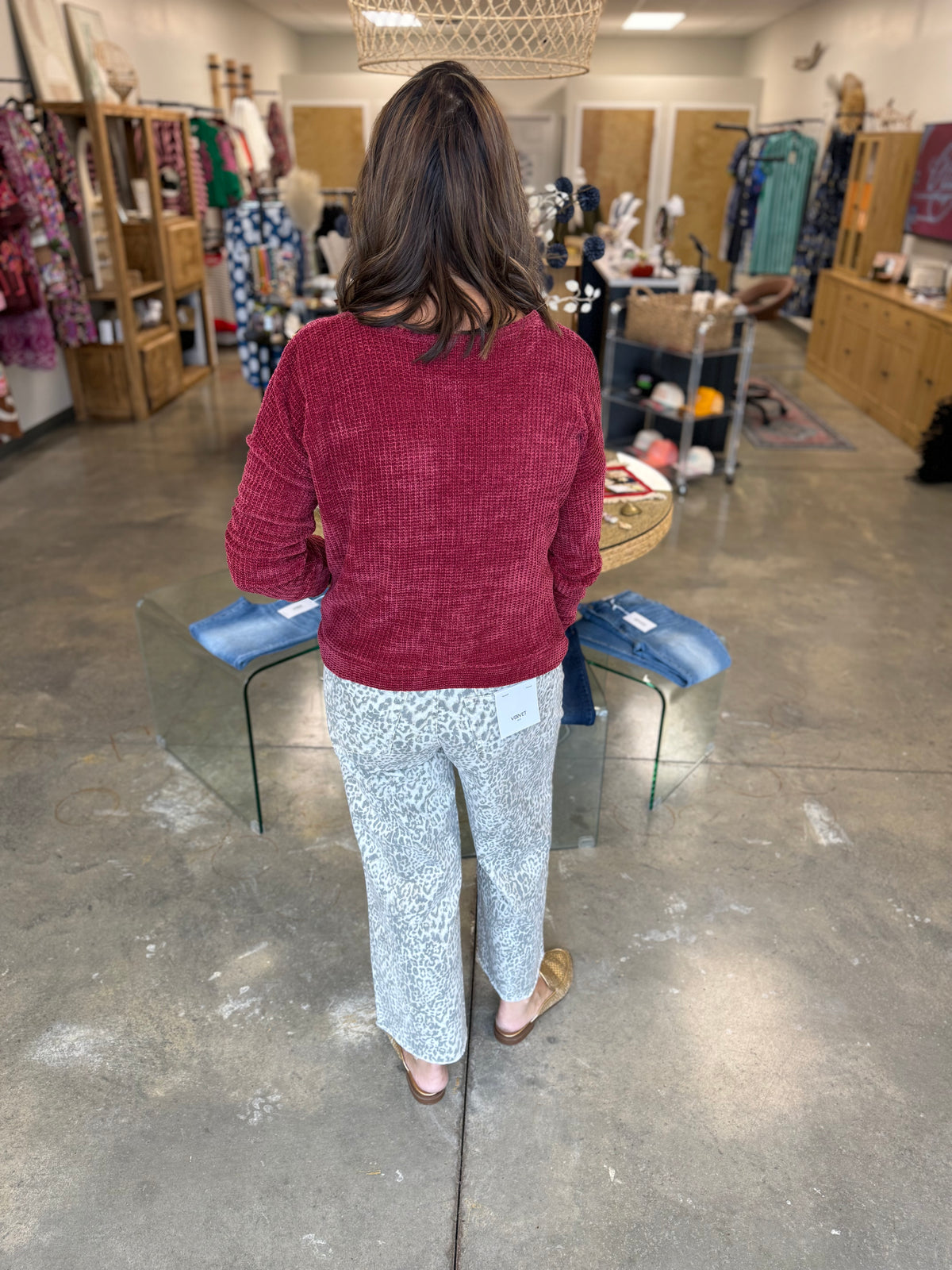 HIGH RISE LEOPARD PRINT JEANS