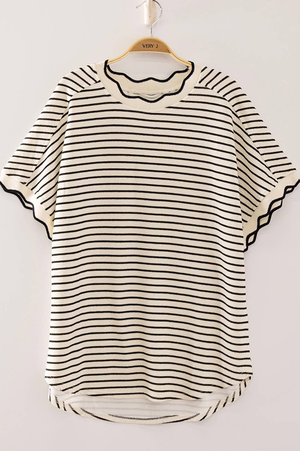 Soft Around The Edge Top-Cream