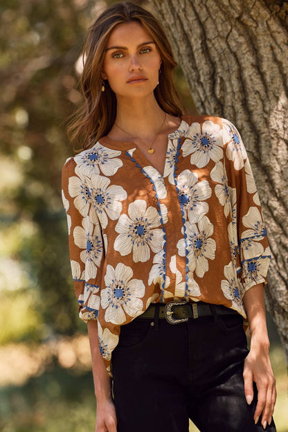 The Kelley Floral Blouse Curvy
